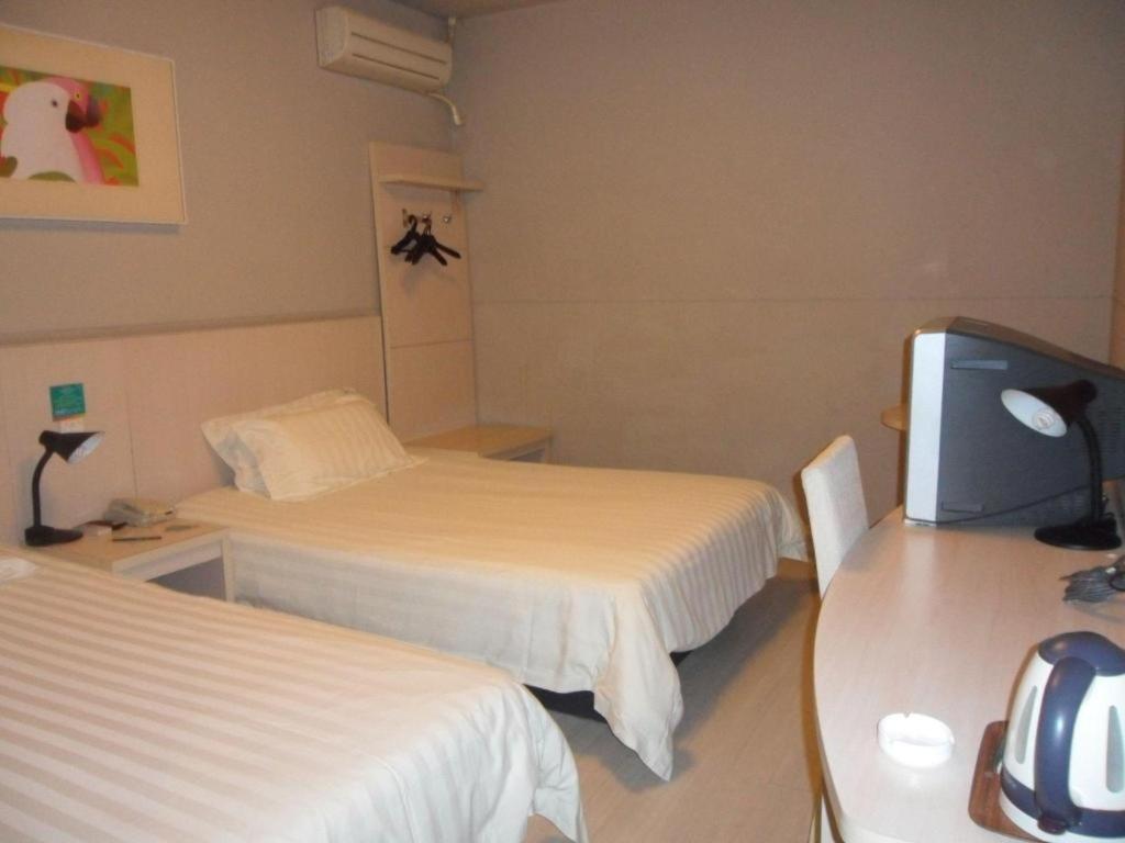 Jinjiang Baoshan Shengqiao Shanghai
