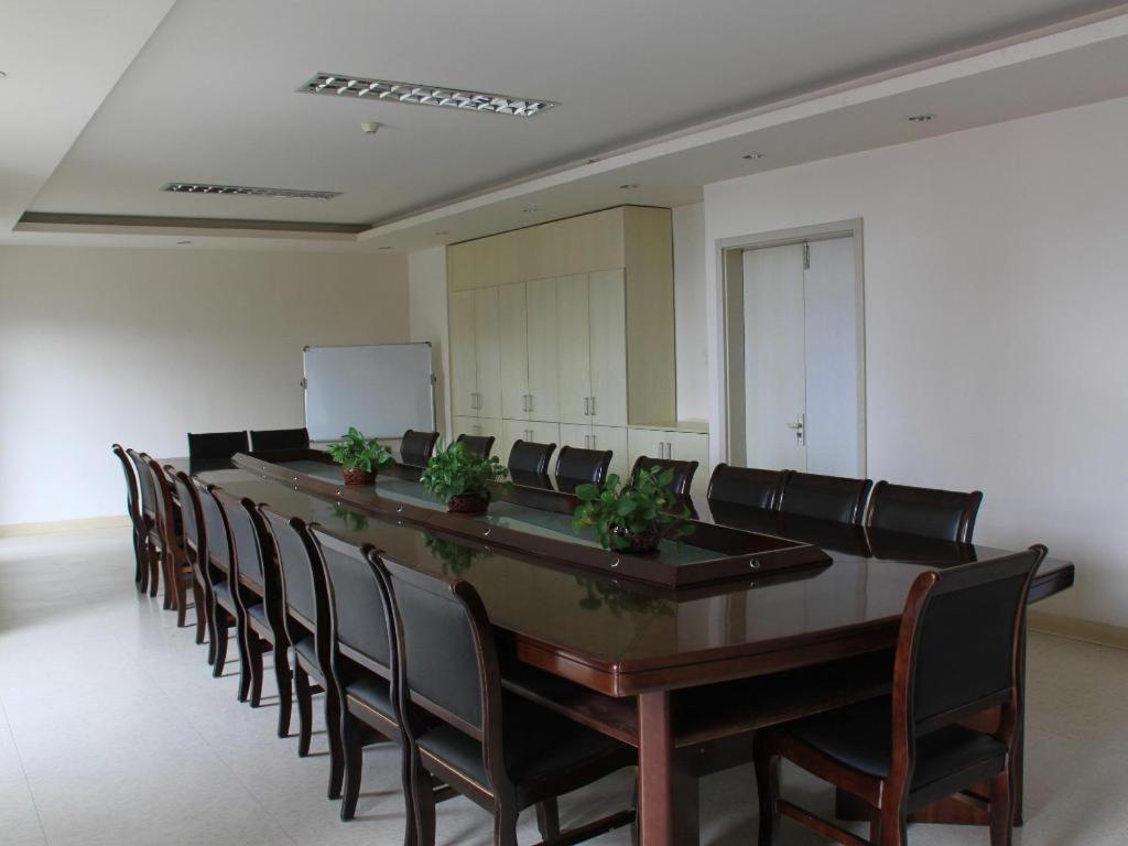 Jinjiang Baoshan Shengqiao 2*